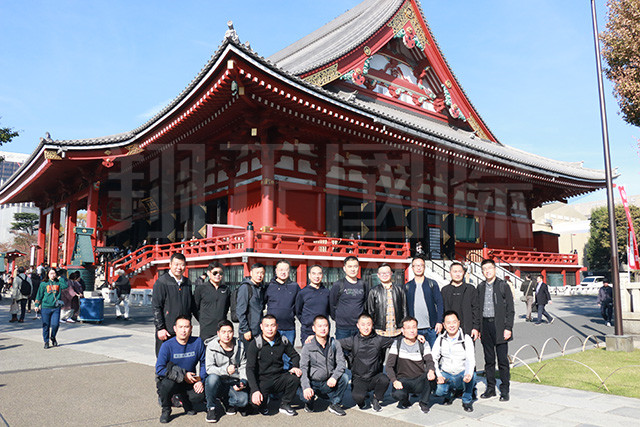 祈愿淺草寺